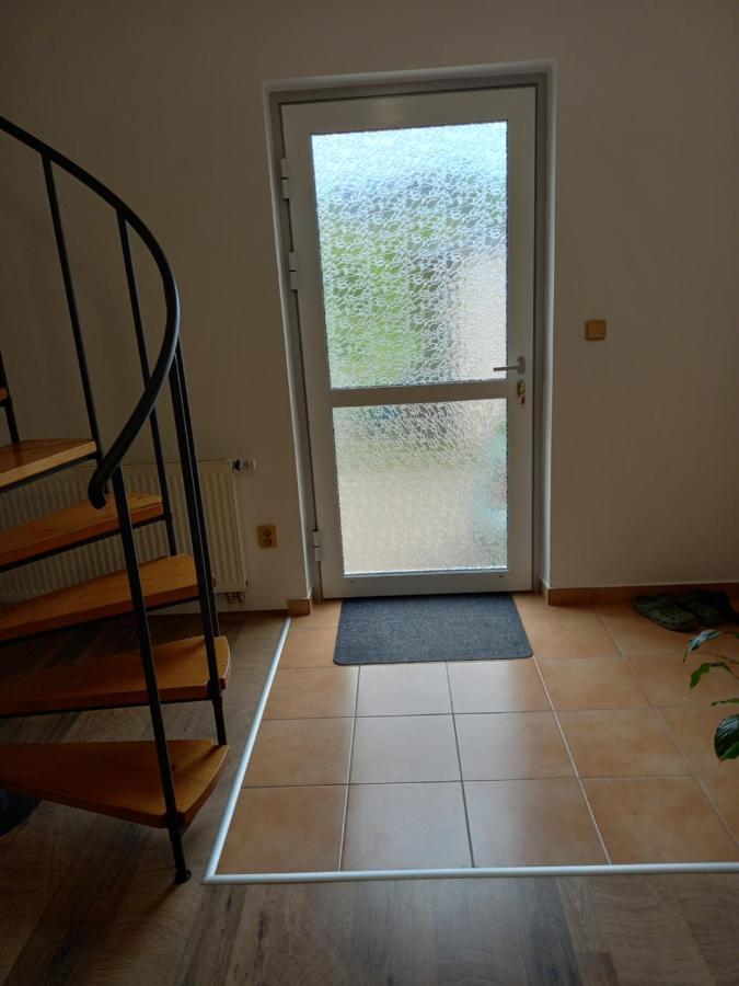 Apartman U Jakuba Dvur Kralove nad Labem Ngoại thất bức ảnh