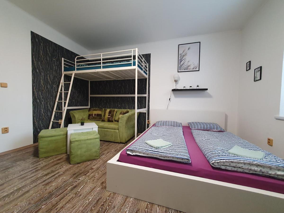 Apartman U Jakuba Dvur Kralove nad Labem Ngoại thất bức ảnh